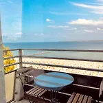 Penthaus Horizont Mit Meerblick Διαμέρισμα *